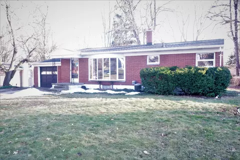 1287 Buckingham Rd, Haslett, MI 48840 photo 1