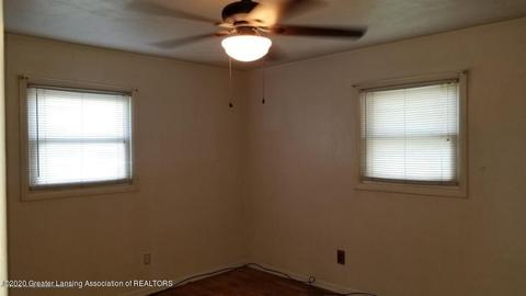 1024 Barr Ave, Lansing, MI 48911 photo 6