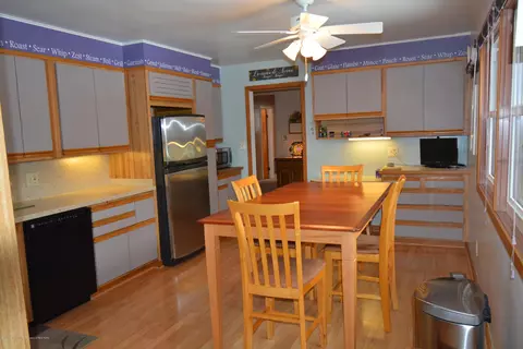 11765 E Andre Dr, Grand Ledge, MI 48837 photo 29