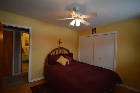 11765 E Andre Dr, Grand Ledge, MI 48837 photo 25