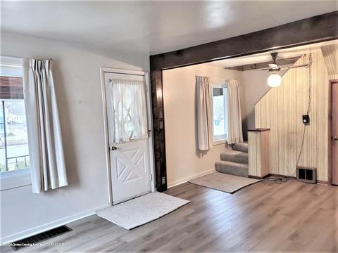 553 E Cavanaugh Rd, Lansing, MI 48910 photo 5