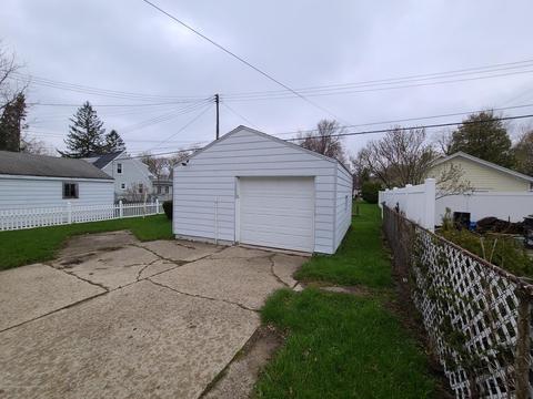 553 E Cavanaugh Rd, Lansing, MI 48910 photo 65