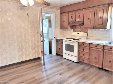 553 E Cavanaugh Rd, Lansing, MI 48910 photo 12
