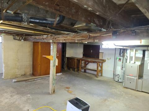 553 E Cavanaugh Rd, Lansing, MI 48910 photo 46