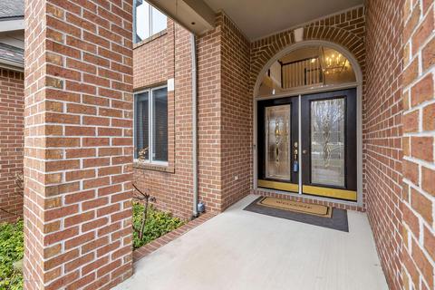 402 Shoreline Dr, Dewitt, MI 48820 photo 6