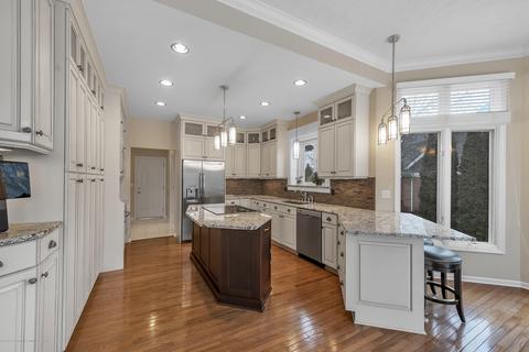 402 Shoreline Dr, Dewitt, MI 48820 photo 16