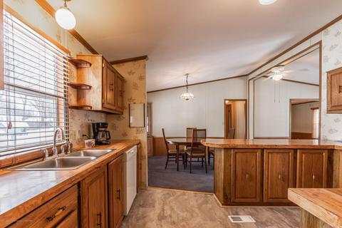 727 E Middle St, Williamston, MI 48895 photo 12