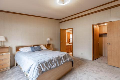 727 E Middle St, Williamston, MI 48895 photo 25