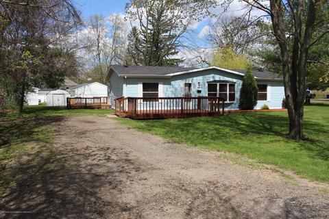 727 E Middle St, Williamston, MI 48895 photo 3
