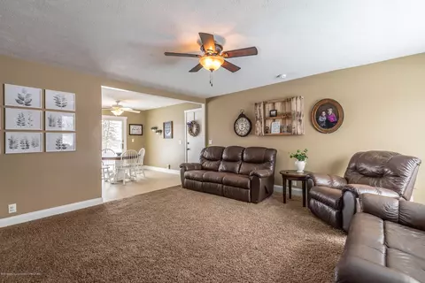 5870 W Chadwick Rd, Dewitt, MI 48820 photo 6