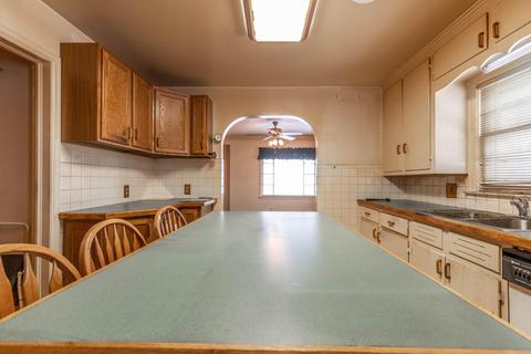 101 E Gier St, Lansing, MI 48906 photo 8
