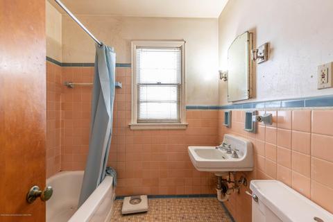 101 E Gier St, Lansing, MI 48906 photo 20