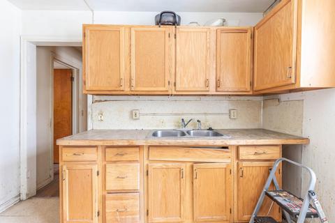 101 E Gier St, Lansing, MI 48906 photo 24