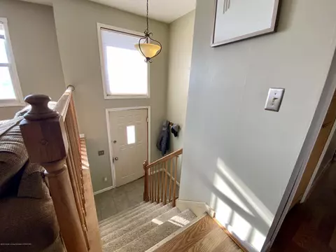 409 Jade Dr, Lansing, MI 48917 photo 12
