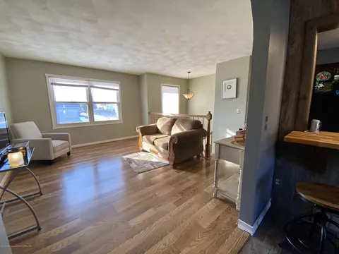 409 Jade Dr, Lansing, MI 48917 photo 11