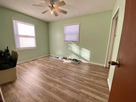 409 Jade Dr, Lansing, MI 48917 photo 15