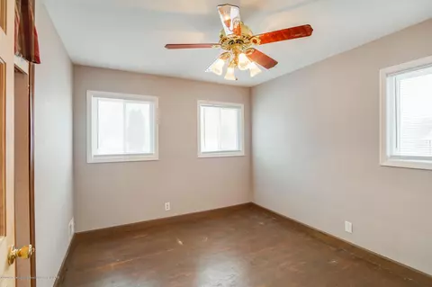 2121 Dillingham Ave, Lansing, MI 48906 photo 13