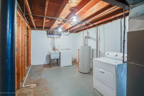 2121 Dillingham Ave, Lansing, MI 48906 photo 20