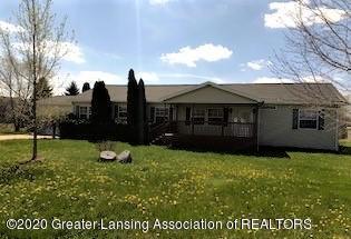 10210 S Williams Rd, Dewitt, MI 48820 photo 1