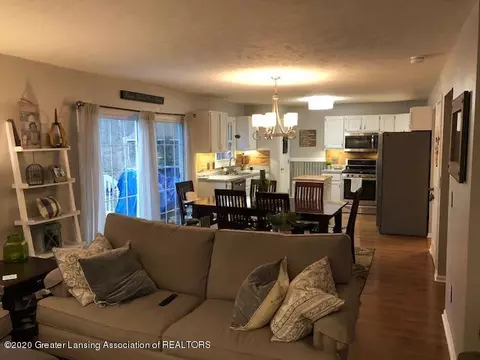 6376 Pleasant River Dr, Dimondale, MI 48821 photo 17