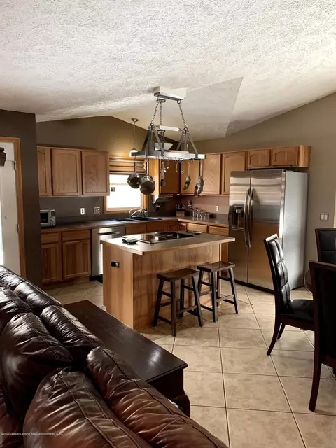 8773 Jacaranda Dr, Dimondale, MI 48821 photo 11
