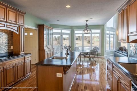 4270 Lavender Ln, Dewitt, MI 48820 photo 16