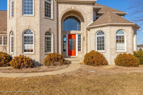 4270 Lavender Ln, Dewitt, MI 48820 photo 2