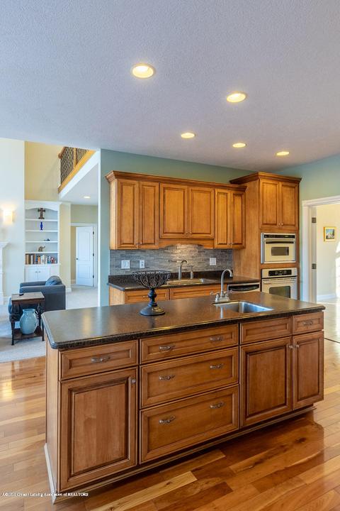 4270 Lavender Ln, Dewitt, MI 48820 photo 17