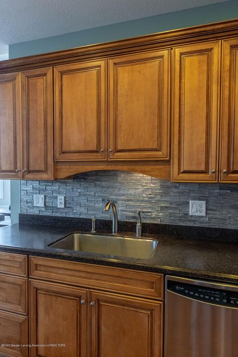4270 Lavender Ln, Dewitt, MI 48820 photo 20
