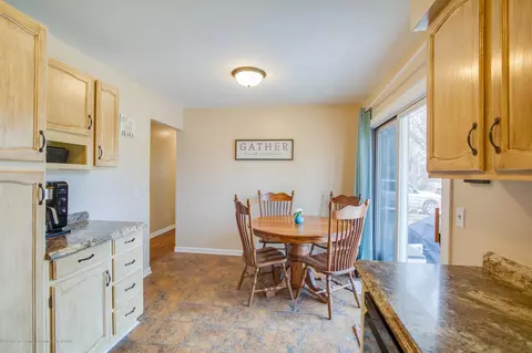 1925 Dean Ave, Holt, MI 48842 photo 8