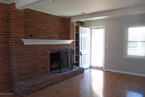 406 Roundtop, Lansing, MI 48917 photo 3