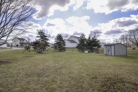 5190 Sleight Rd, Bath, MI 48808 photo 4