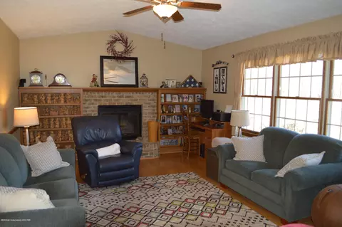 7021 E Howe Rd, Bath, MI 48808 photo 16
