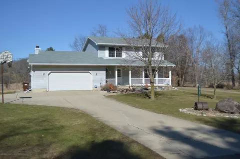 7021 E Howe Rd, Bath, MI 48808 photo 2
