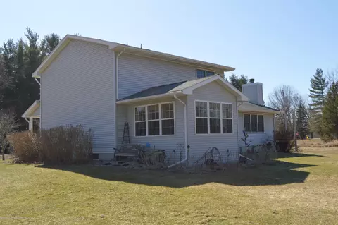 7021 E Howe Rd, Bath, MI 48808 photo 3