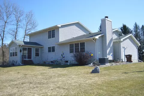 7021 E Howe Rd, Bath, MI 48808 photo 4