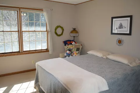7021 E Howe Rd, Bath, MI 48808 photo 26