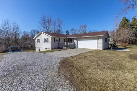 13346 Wood Rd, Bath, MI 48808 photo 1