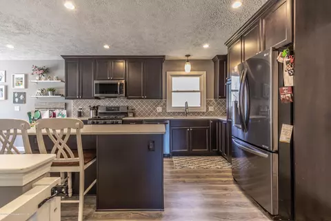 13346 Wood Rd, Bath, MI 48808 photo 9
