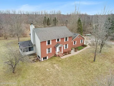 11601 Center Rd, Bath, MI 48808 photo 1