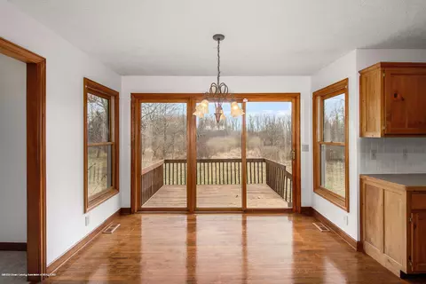 11601 Center Rd, Bath, MI 48808 photo 9