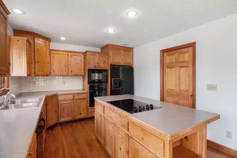 11601 Center Rd, Bath, MI 48808 photo 12