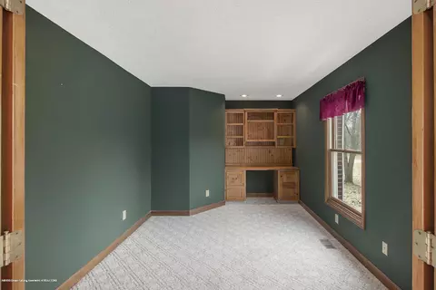 11601 Center Rd, Bath, MI 48808 photo 15