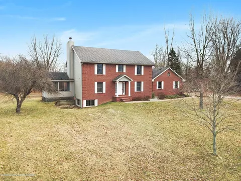 11601 Center Rd, Bath, MI 48808 photo 4