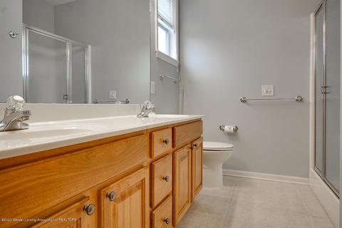 8632 Jacaranda Dr, Dimondale, MI 48821 photo 15