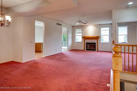 8632 Jacaranda Dr, Dimondale, MI 48821 photo 3