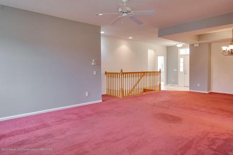 8632 Jacaranda Dr, Dimondale, MI 48821 photo 4
