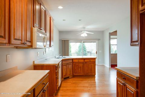 8632 Jacaranda Dr, Dimondale, MI 48821 photo 7