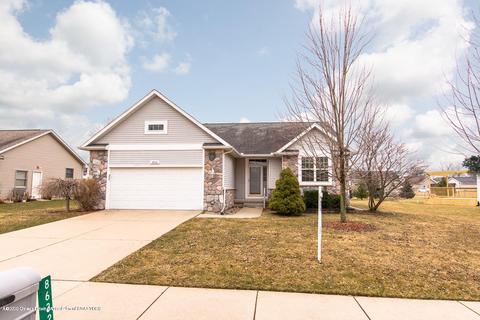 8632 Jacaranda Dr, Dimondale, MI 48821 photo 2
