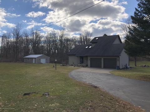 1920 Milton Rd, Perry, MI 48872 photo 1
